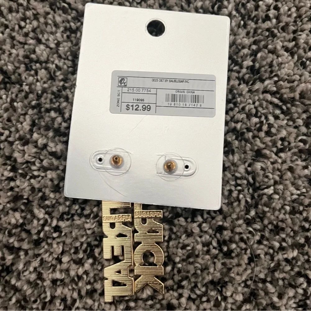 🎉6 for $30🎉 Suagrfix Trick or Treat Earrings - Picture 2 of 2